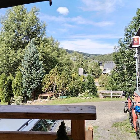 Apartmany Klinovec - Penzion Jonas Loučná pod Klínovcem Eksteriør bilde